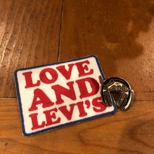 Levi’s Patch and Pin Duo